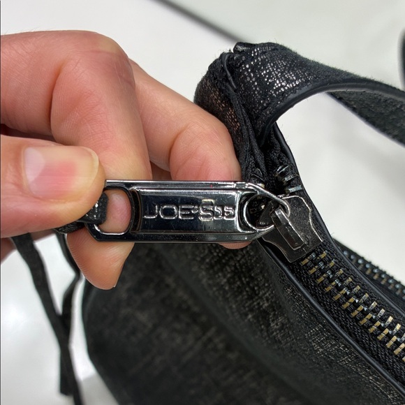 JOE’S JEANS BLACK /SILVER METALLIC FABRIC CROSSBODY BAG EUC - Picture 5 of 11